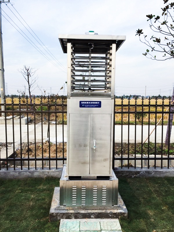 �ǻ����x��y��ϵ�y