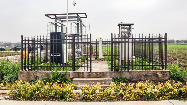 ����O�y�c